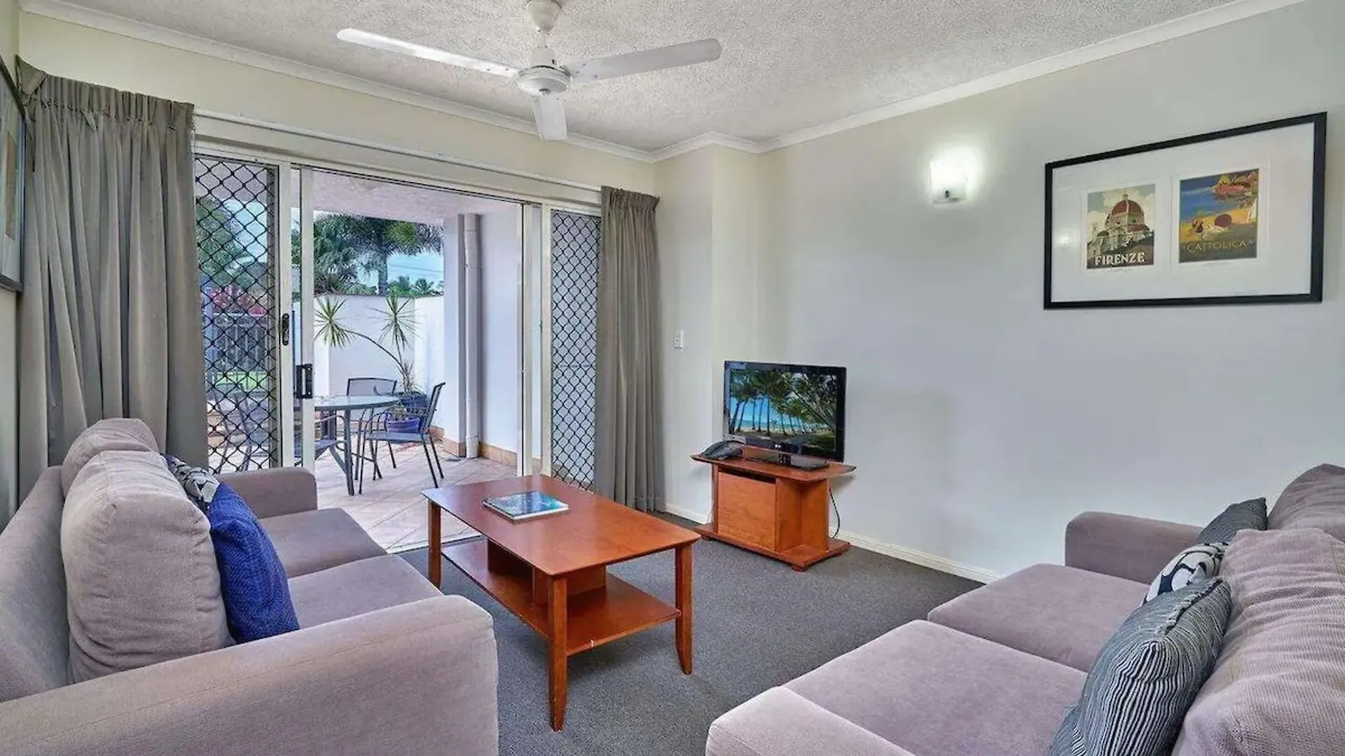 Aparthotel North Cove Waterfront Suites Cairns