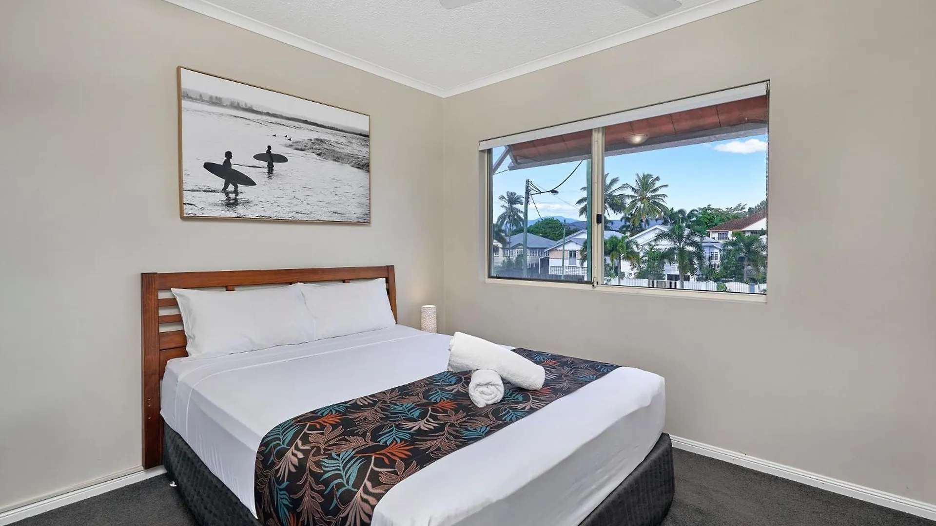 North Cove Waterfront Suites Cairns