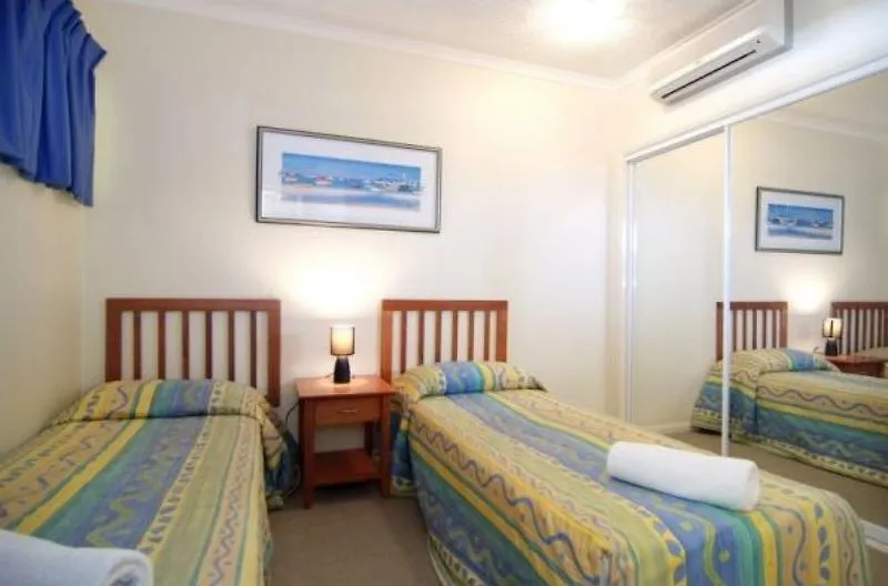 North Cove Waterfront Suites Cairns Aparthotel