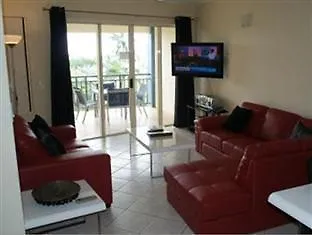 North Cove Waterfront Suites Cairns